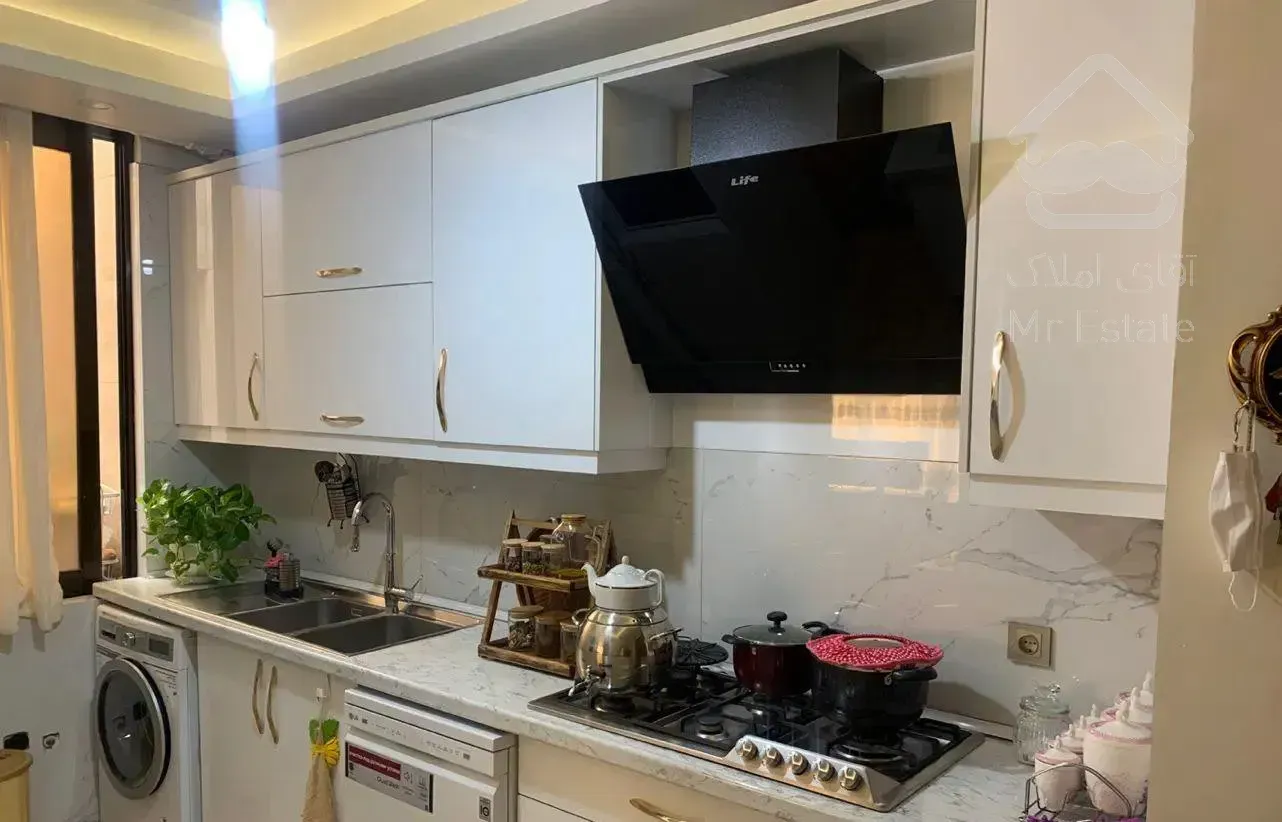 ۸۴ متر دو خواب ( شیان لویزان ) با امکانات