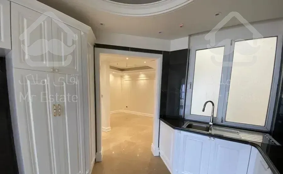 ۱۵۱ متر ۳ خواب / برج باغ / وام دارر