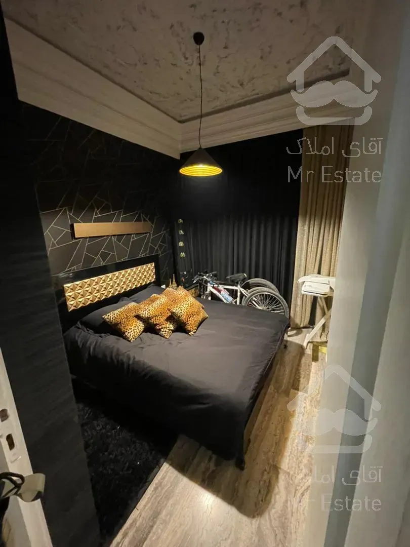 آپارتمان ۱۳۶متری فرمانیه غربی