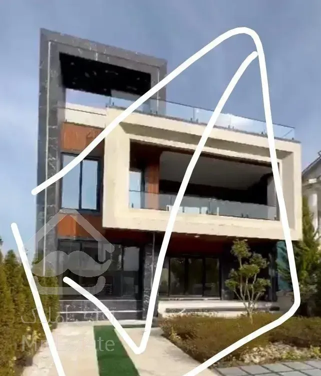 ویلا تریبلکس ۳۰۰ متری/اقساط ۲ ساله بدون بهره