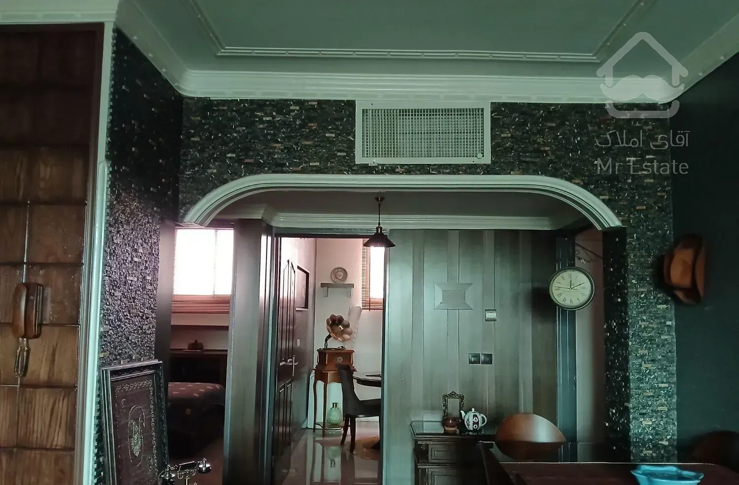 آپارتمان بازسازی‌شده با موقعیت عالی، رباط اول