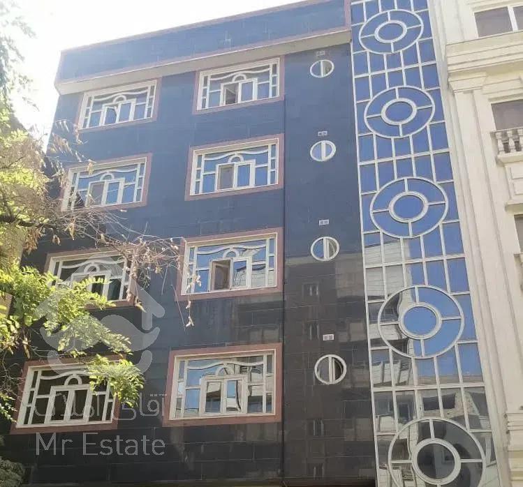 آپارتمان ۱۲۶ متر / تک واحدی / فول امکانات