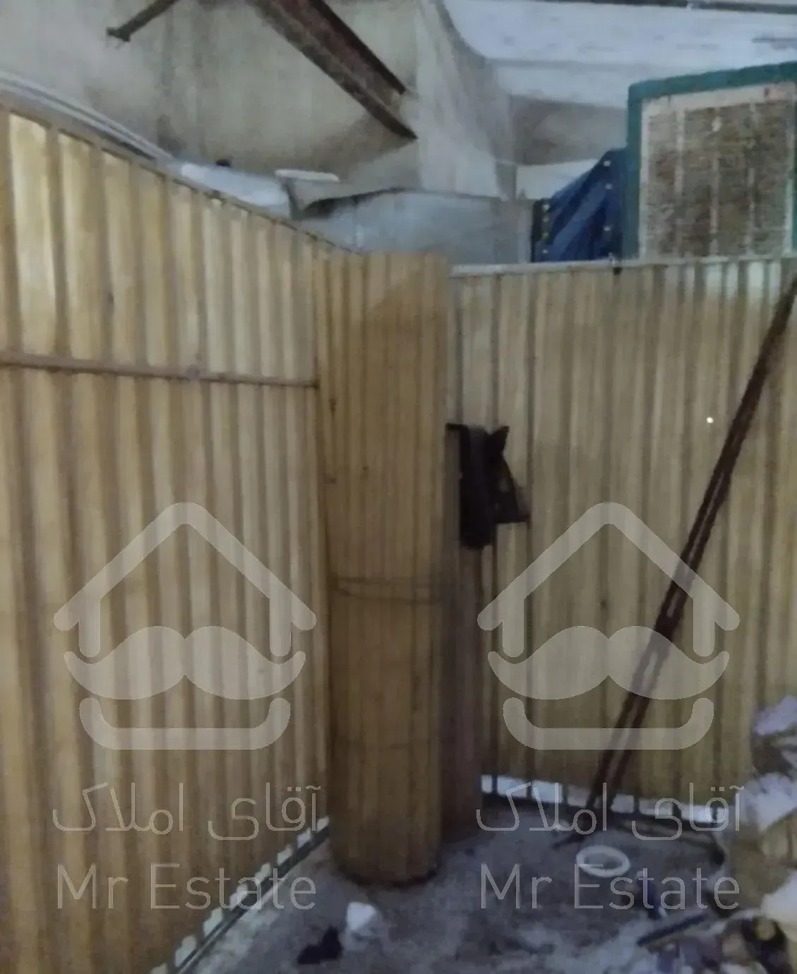 ۷۲ متر فول امکانات میدان ولی عصر