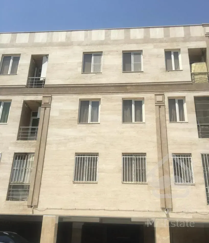 فروش آپارتمان ۶۰ متری فول امکانات در شهرک آزادی