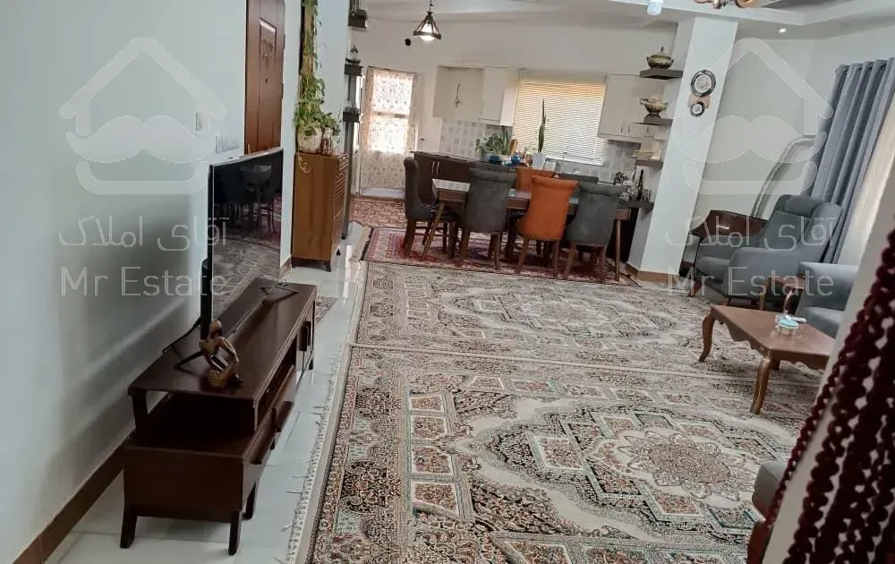 اجاره واحد 120 متری در مجموعه چهار واحدی