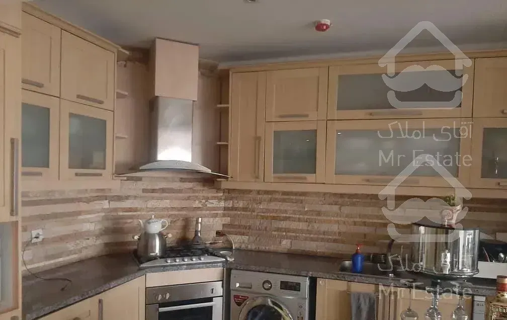 115 متر گلزار خوش نقشه با ویوو  و پر نور