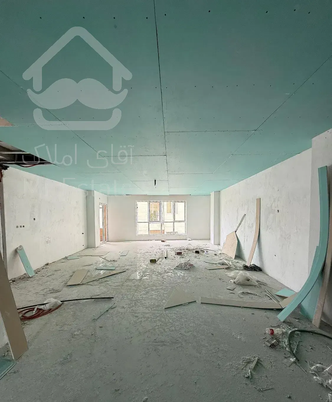 فروش واحد ۱۲۵ متری/نوساز/بهمراه وام