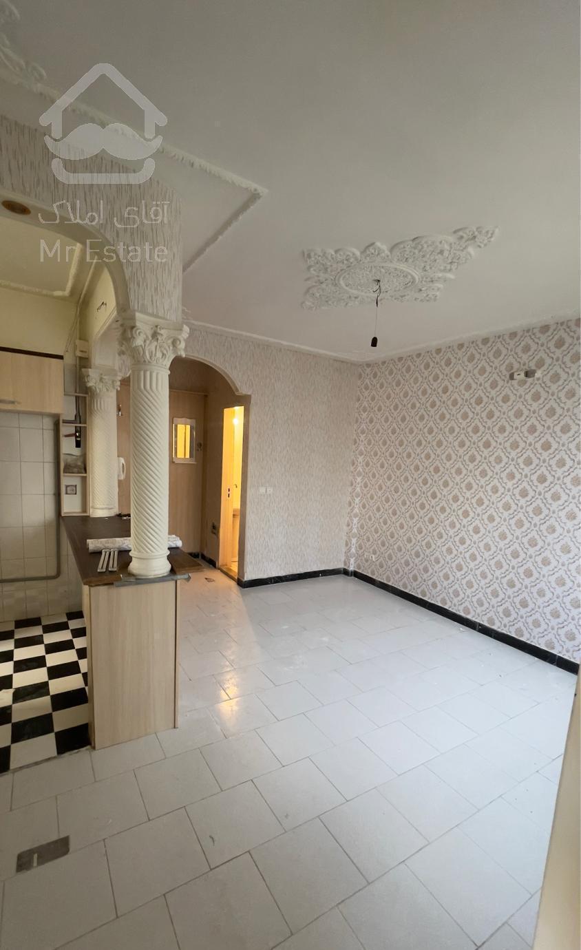 اپارتمان ۴۶متری طبقه دوم