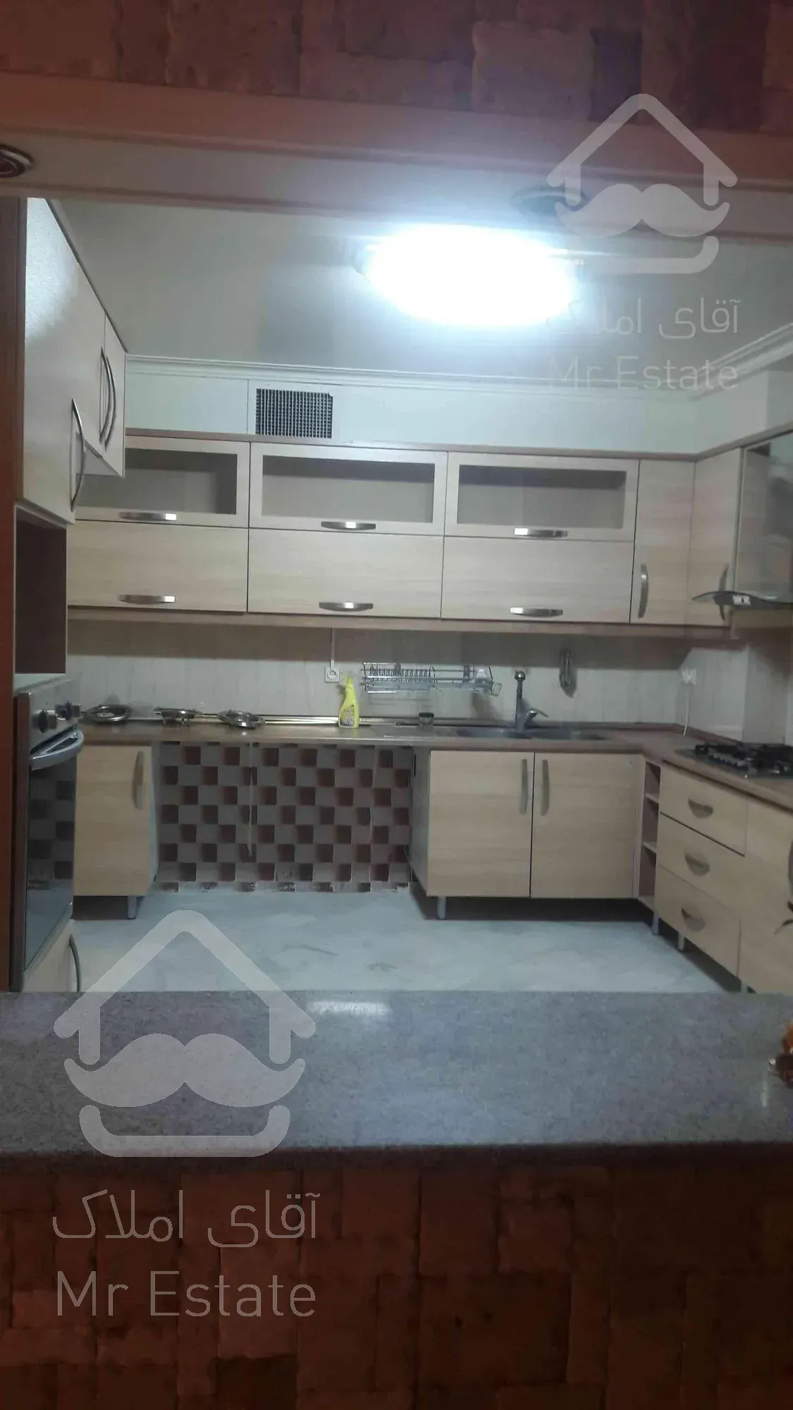 واحد اجاره ای ۱۴۷ متری ۳ خواب در فردوس شرق