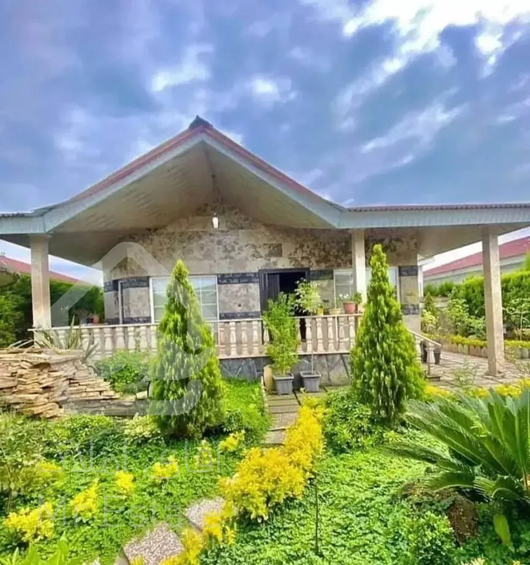 ویلا باغچه سرسبز شهرکی سند تک‌برگ