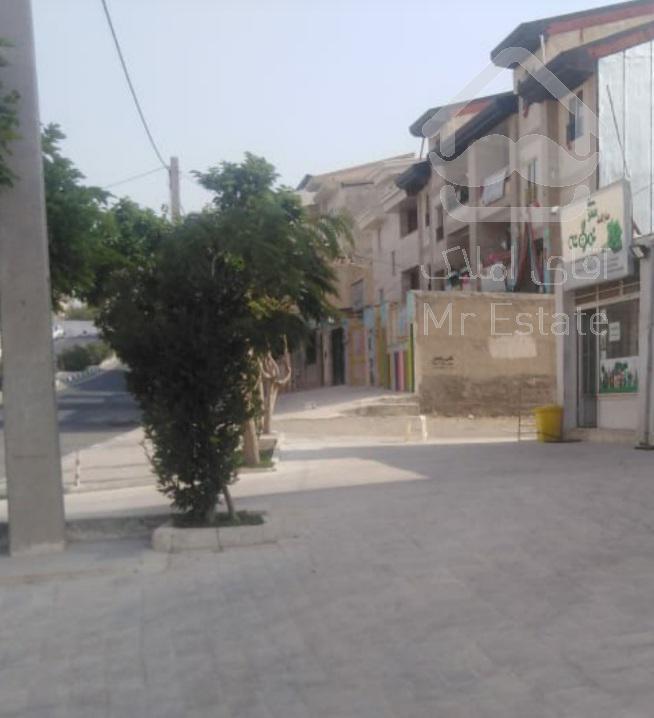 ۳۰۰متر تجاری اداری مسکونی بر خیابان سروآزاد دریاچه چیتگر شهرک گلستان