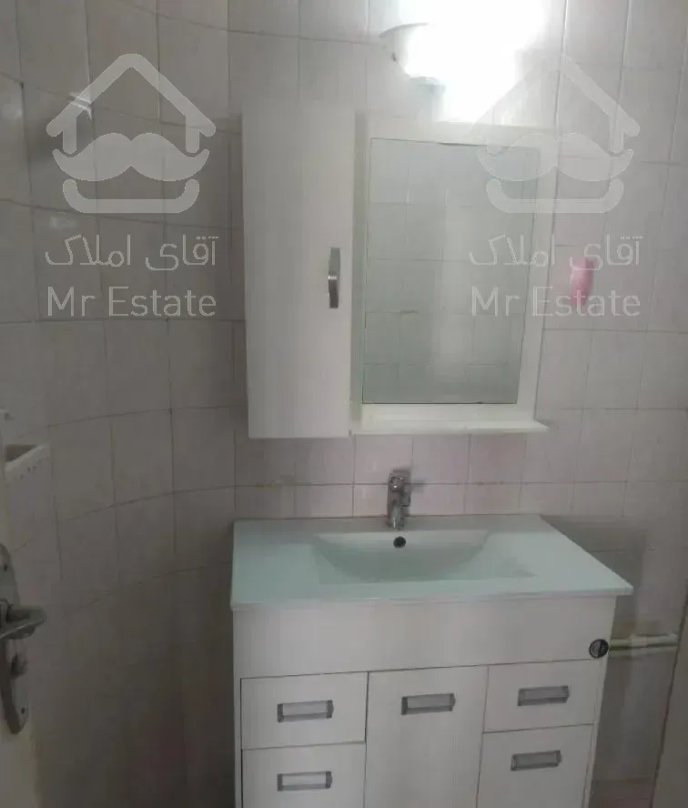 آپارتمان ۸۰ متری / ارم