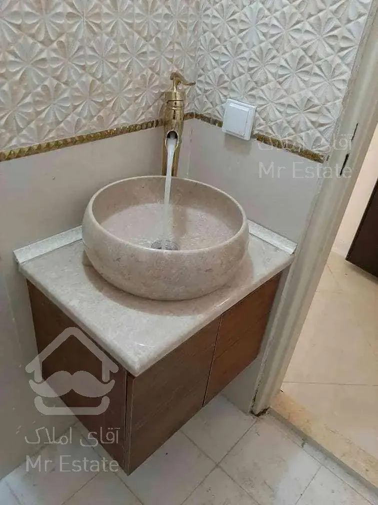 اپارتمان ۱۶۸متری کلیدنخورده اباذر