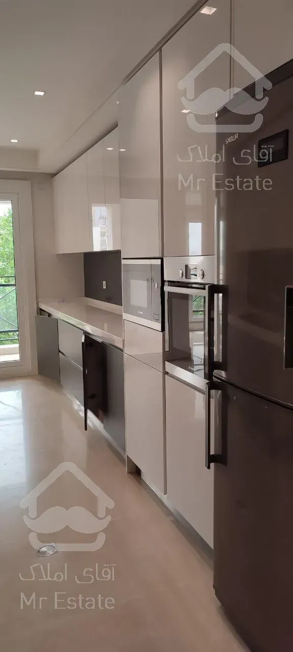 اجاره و رهن آپارتمان زعفرانیه 250  متر اکازيون