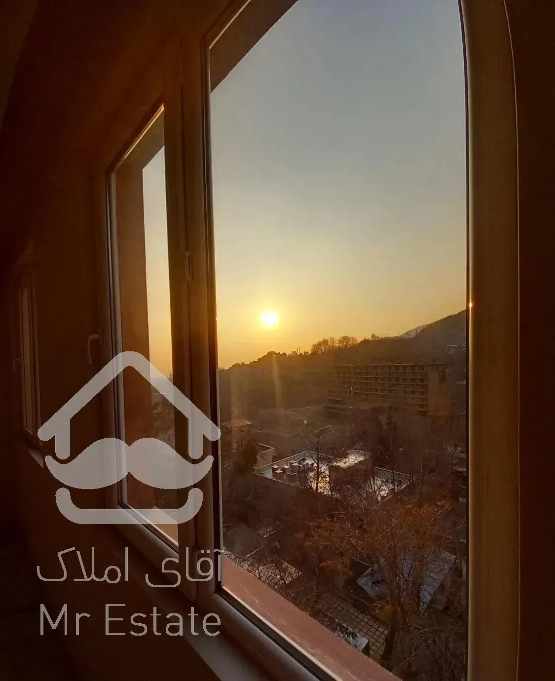 ۱۱۵متر دربند ۳ پارکینگ ( ویو )