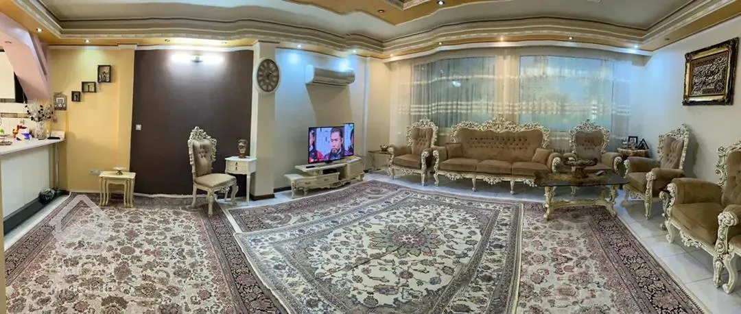 ویلایی ۱۸۴ متر فول بازسازی بر ۱۰ در اقاقیا/راه آهن