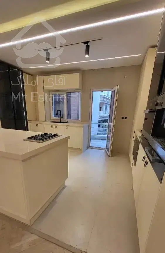 الهیه ۲۰۱ متر ۳ خواب فول مشاعات