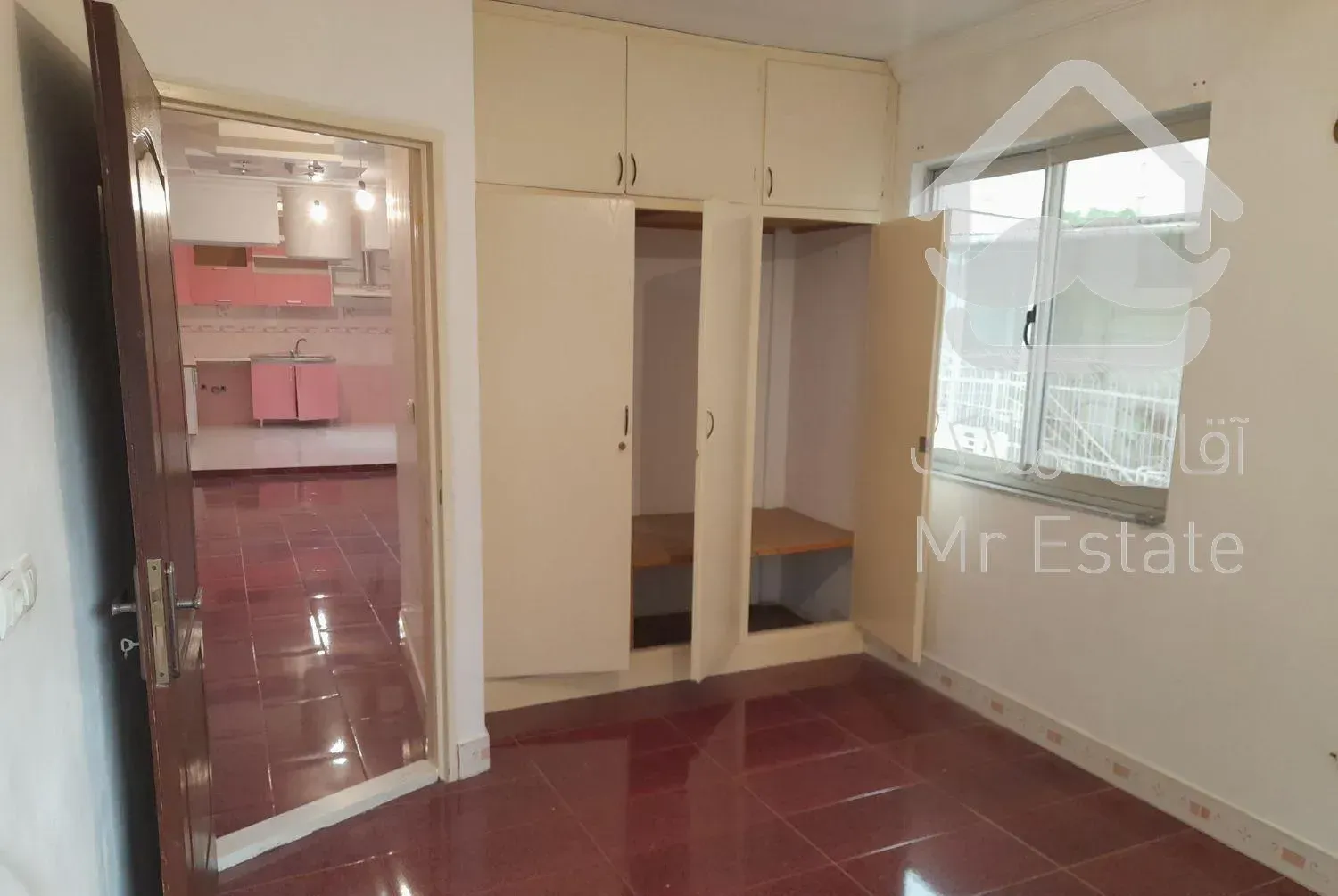 دوواحدی 95 متر واحداول آب برق گازجداانباری وپارکینگ