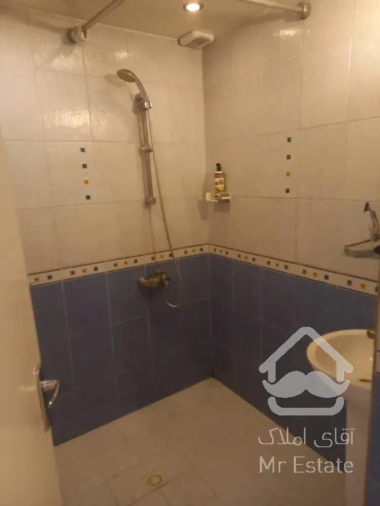 آپارتمان ۱۳۵ متری واقع در سعادت آباد