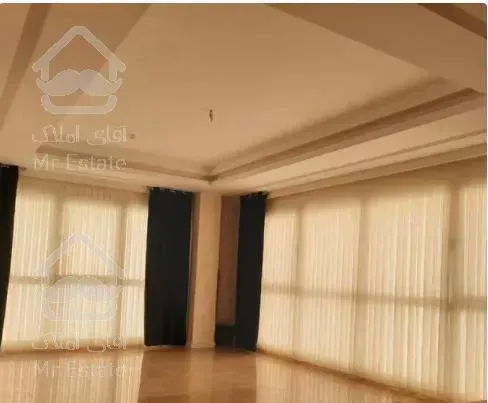 ۱۶۰ متر نوساز ۲پارکینگ ویو دار طبقات بالا