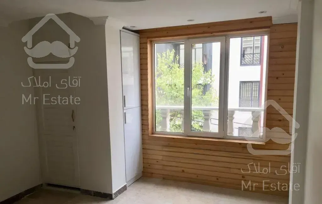 ۱۰۰متر ویودار- آلاله شرقی، نقشه تاپ