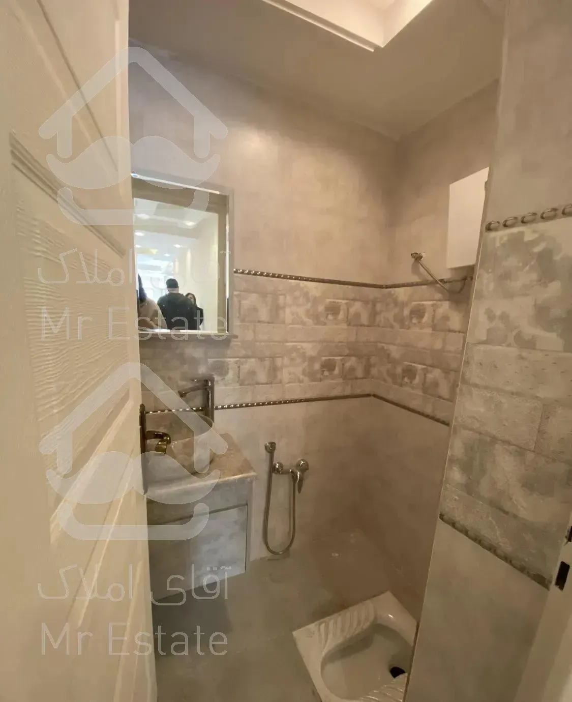 ٩٥ متر فول امکانات