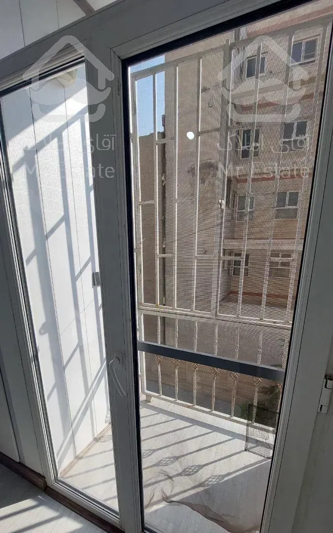 ۷۳ متر ۲ خواب تخلیه بازسازی شخصی ۸ ساله