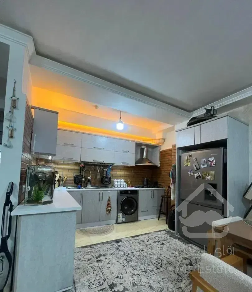 فروش فوری۱۰۵متررادیودریازیرقیمت سوپرلوکس عالی