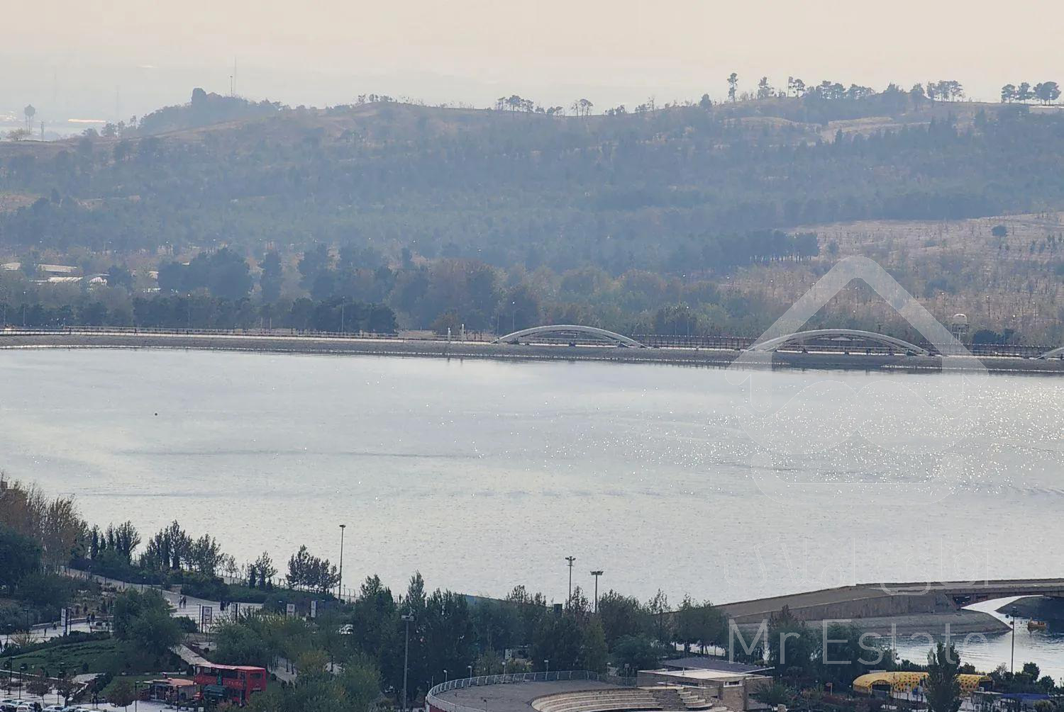 برج برند/ویو دریاچه و جنگل/فول دیزاین/بی مشرف