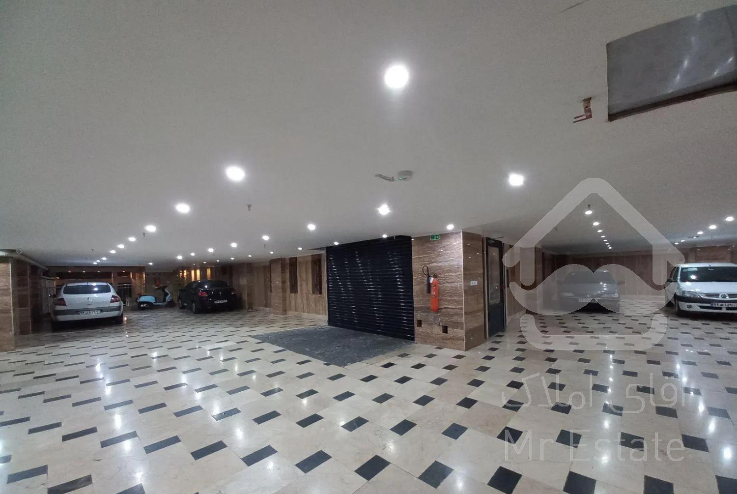 130متر ازگل / هروی / حسین آباد (  شیان  )