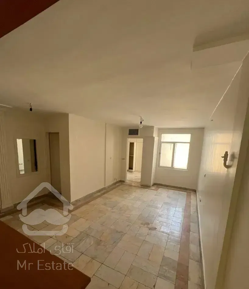 اپارتمان ۴۷ متری دریاباری عباس جدیدی (تک واحدی)