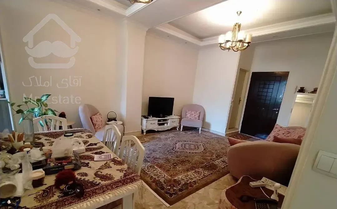 ۴۲متر/پارکینگ دار/بازسازی شده/سرمایه‌گذاری