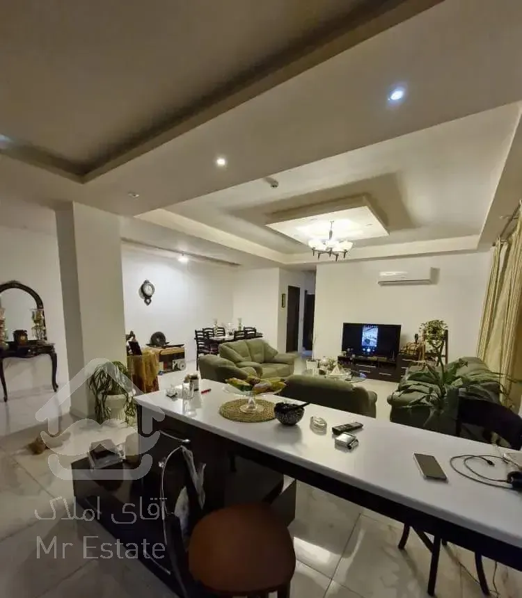 رهن کامل آپارتمان ۱۱۰ متری دو خوابه شیک مطهری