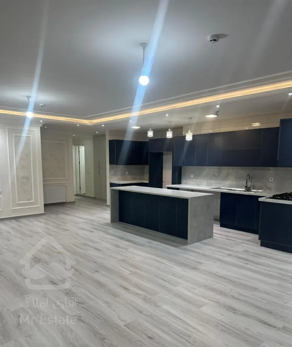 فروش آپارتمان سعدی۲۱۵ متری ۳ خوابه