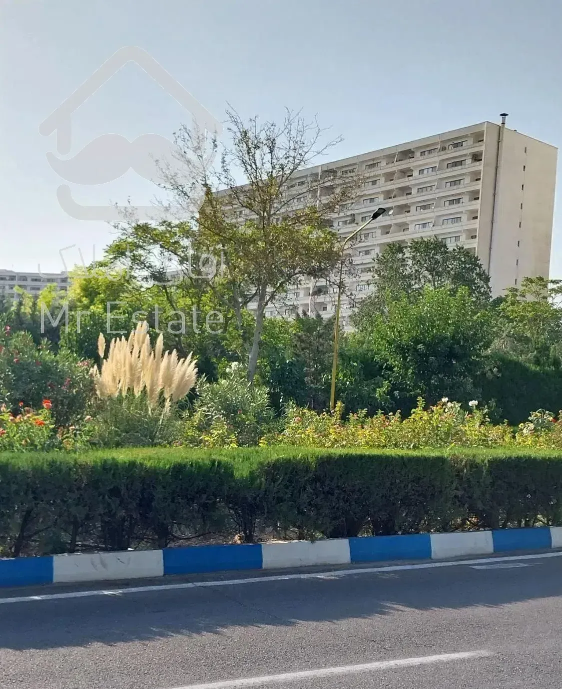 آپارتمان 131 متری 2 خوابه ویو ابدی بدون مشرف