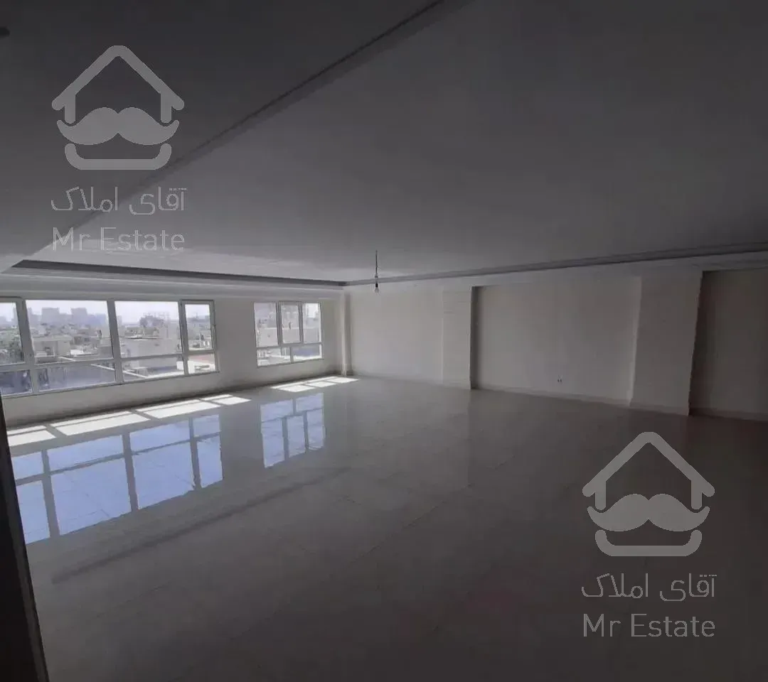 ۶۰۰ متر موقعیت اداری شیک نوساز دربست شهرک راه آهن