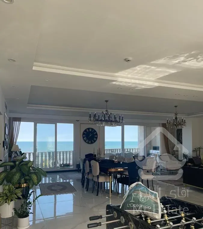 آپارتمان ۳۰۰ متری با دید ‌ابدی دریا نوشهر