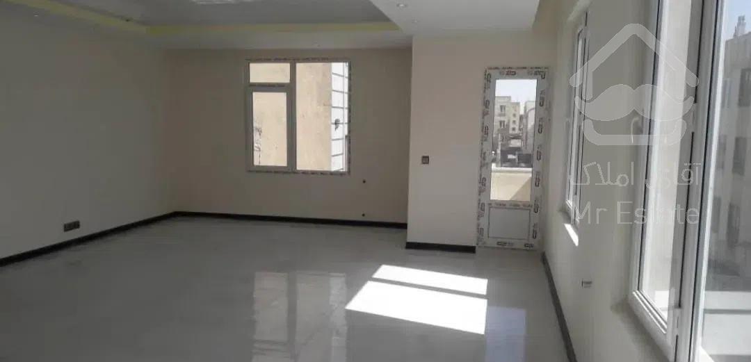 80 متر*2 خواب*فول امکانات*خوش نقشه*کلید نخورده