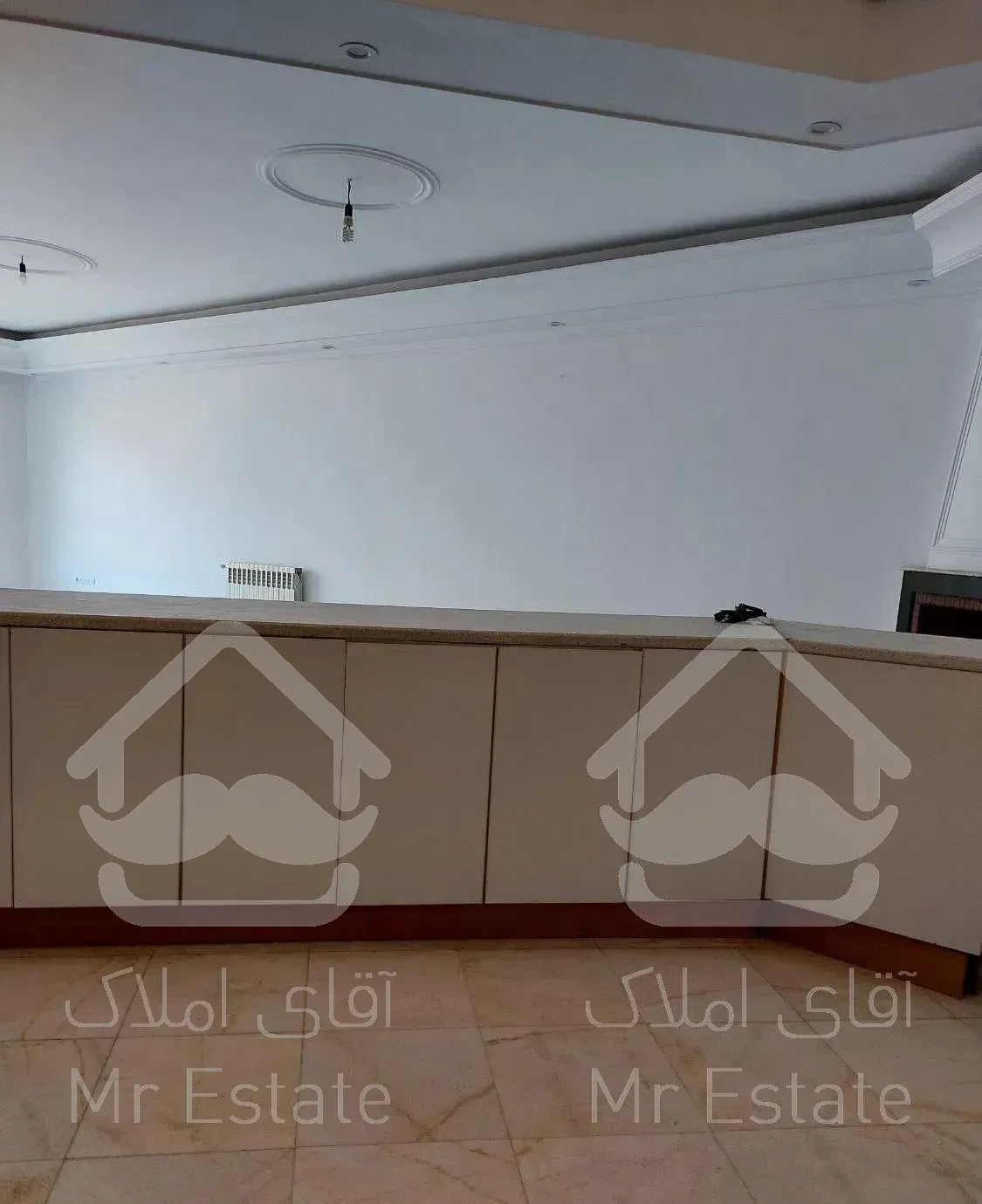 آپارتمان ۱۳۰ متر سه خواب تک واحدی