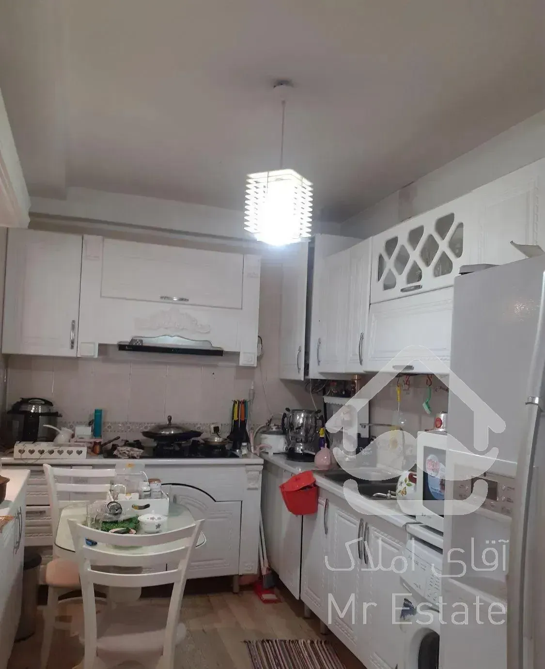 ۱۰۰متر//لاله ها//آفتابگیر