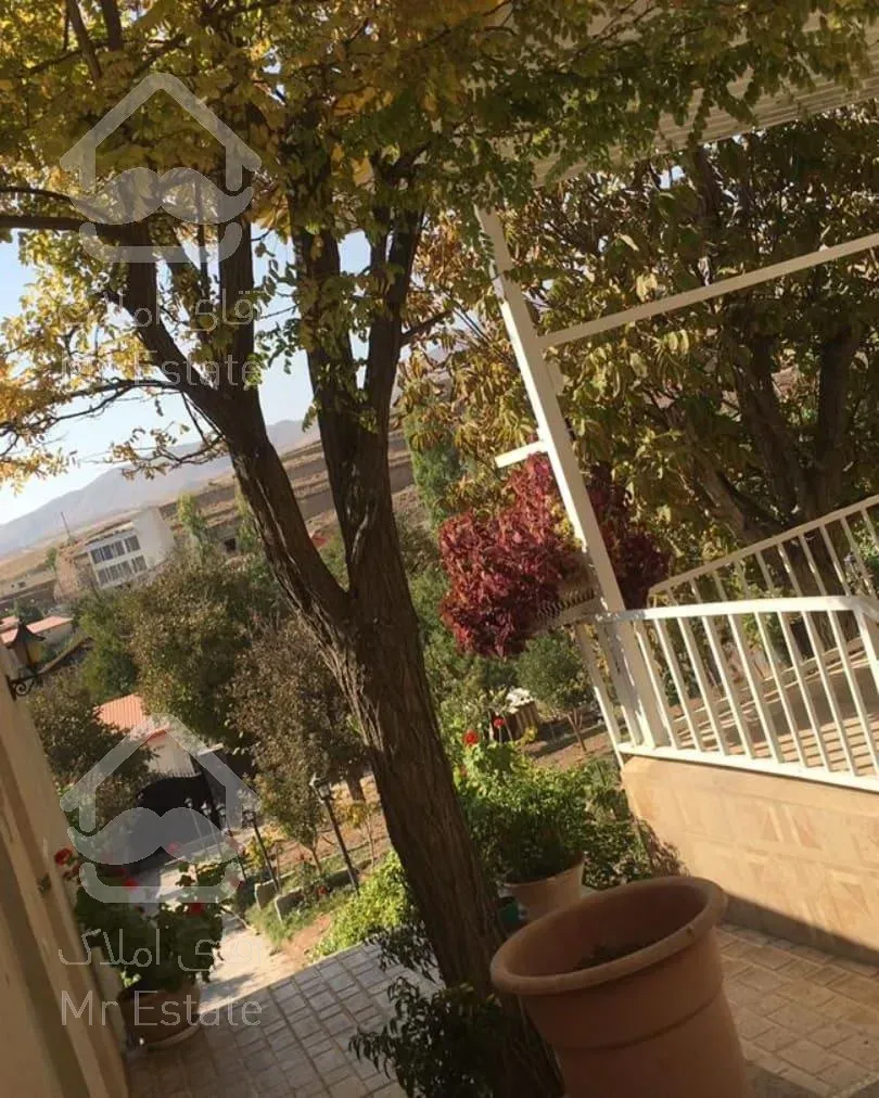 ۱۰۰۰متر باغ ویلا فول امکانات