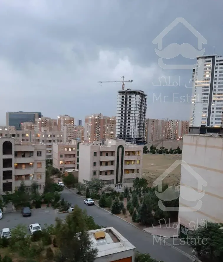 آپارتمان ۸۲ متری شهرک شهید باقری