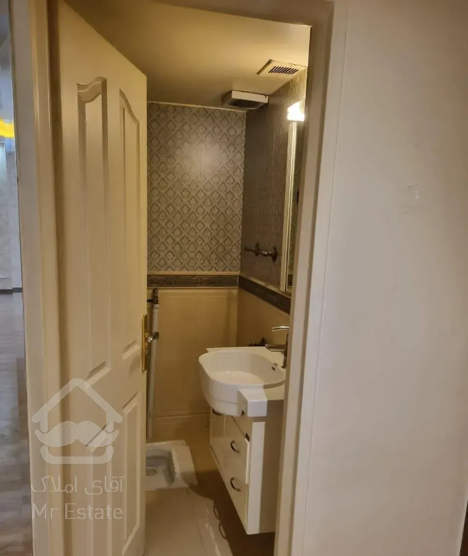 آجودانیه ۱۲۰ متر/۱۵ متر تراس   ورودی لابی مبله