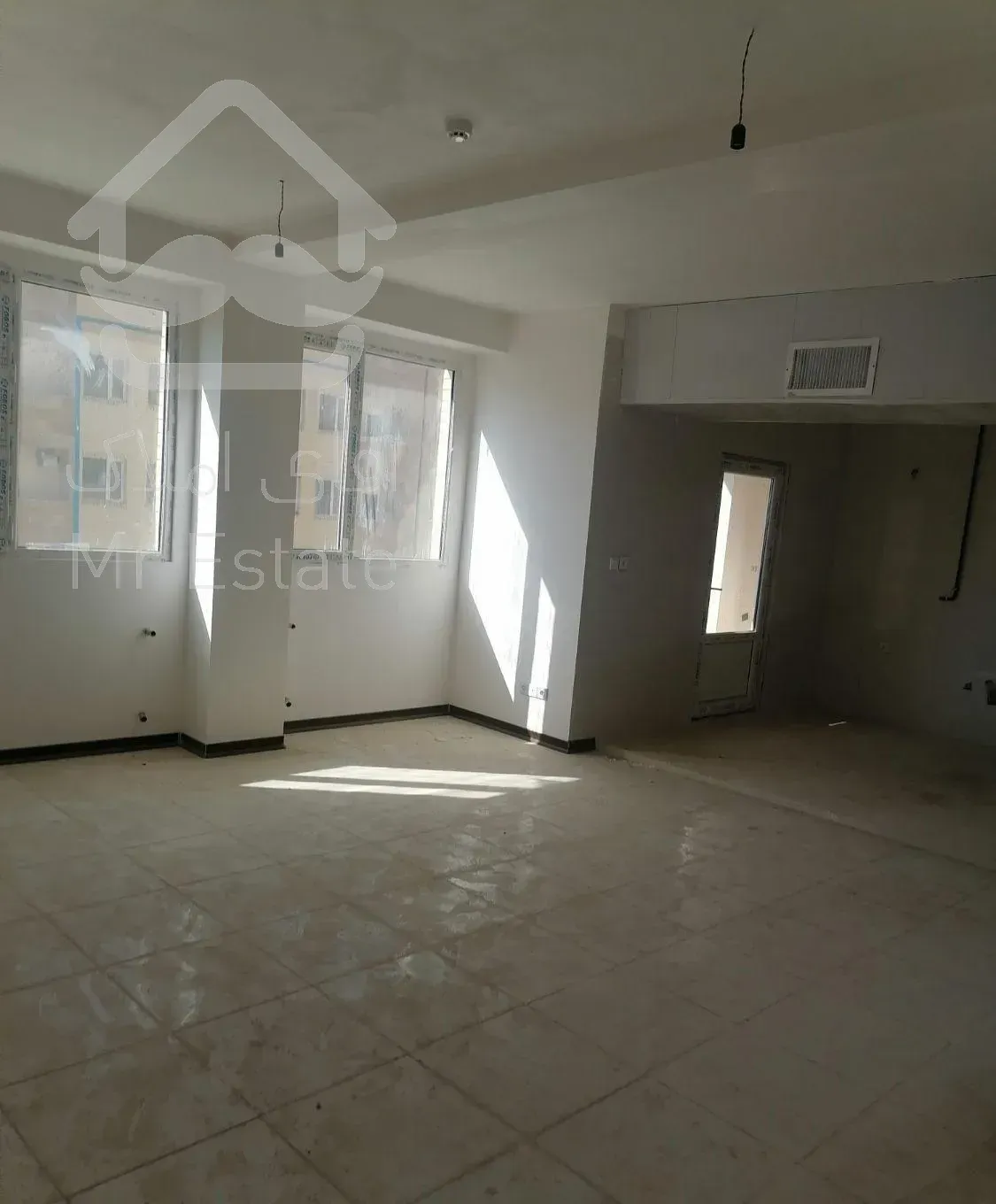 آپارتمان /75متری/ مسکن مهر طاق گستران