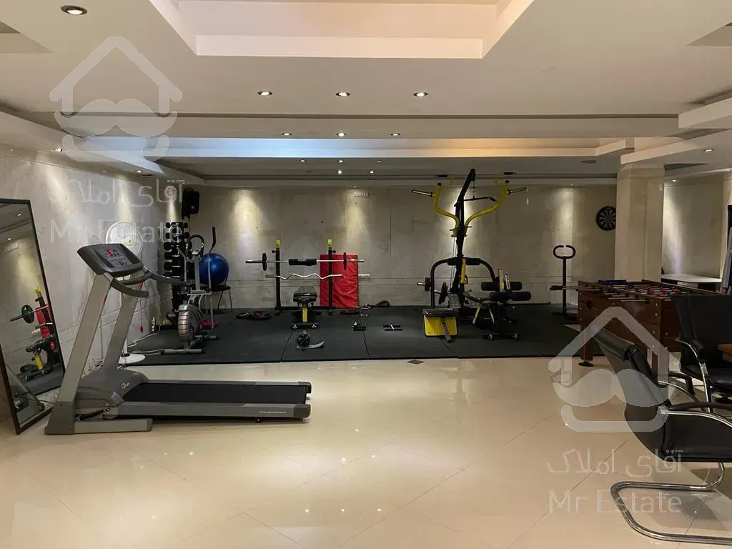 آپارتمان ۱۳۰ متری سعادت آباد