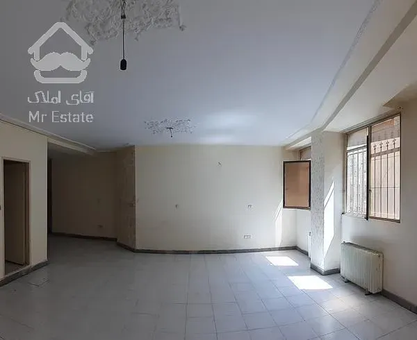 ۱۰۰ متر سندار