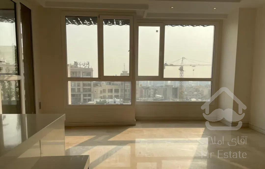 ١٢٤ متر نیاوران/گل سنگ