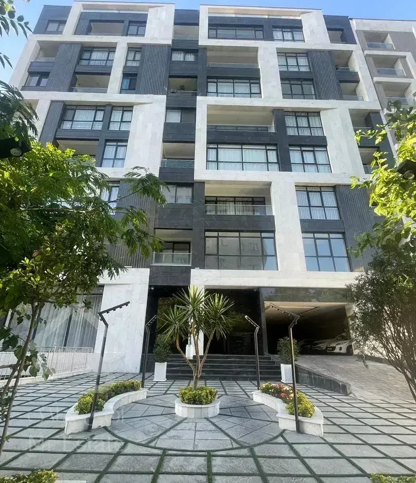 ۲۲۰متر هروی نوساز ۲پارکینگ ویو ابدی