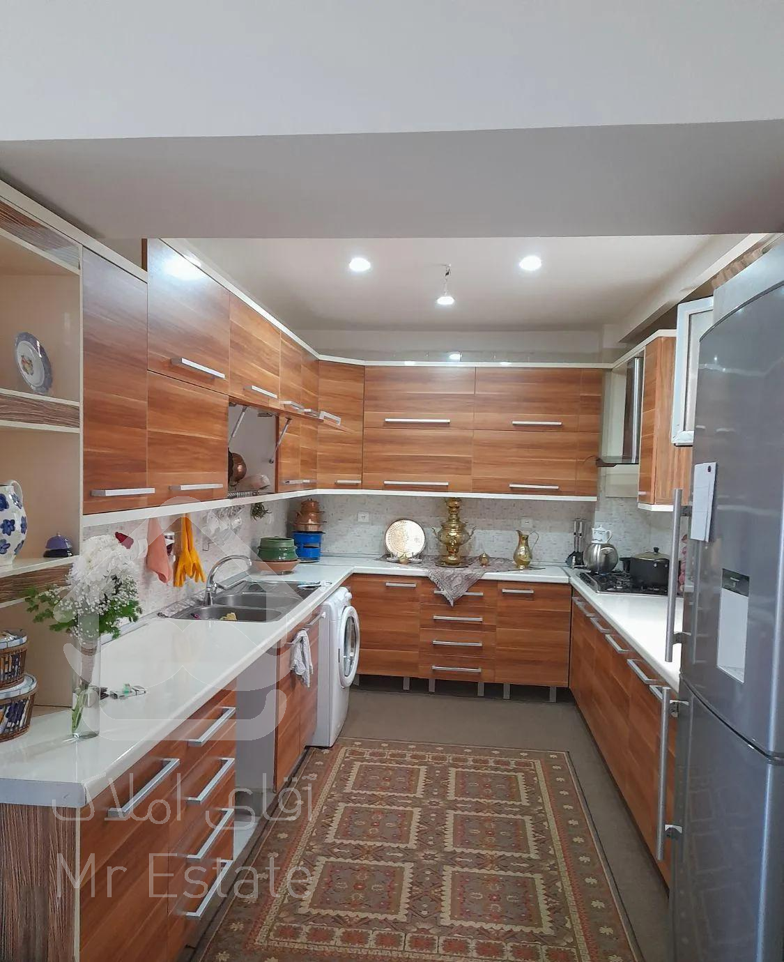 شهرک غرب ۸۶متر ۲خواب استاندارد ۲پارکینگ سندی