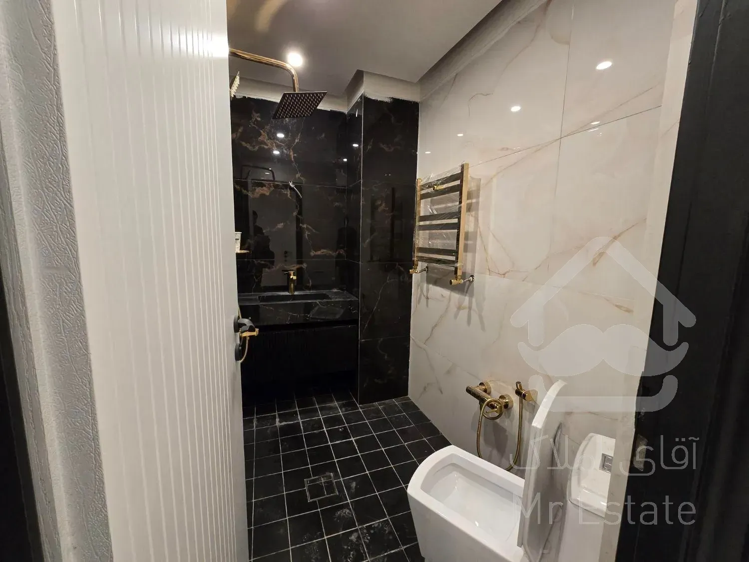 150متر شهرک غرب *بلوار دریا*موقعیت اداری *۵ساله